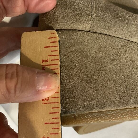 Toms Size 7 Taupe Desert Casual Wedge Ankle Boots - Picture 13 of 13